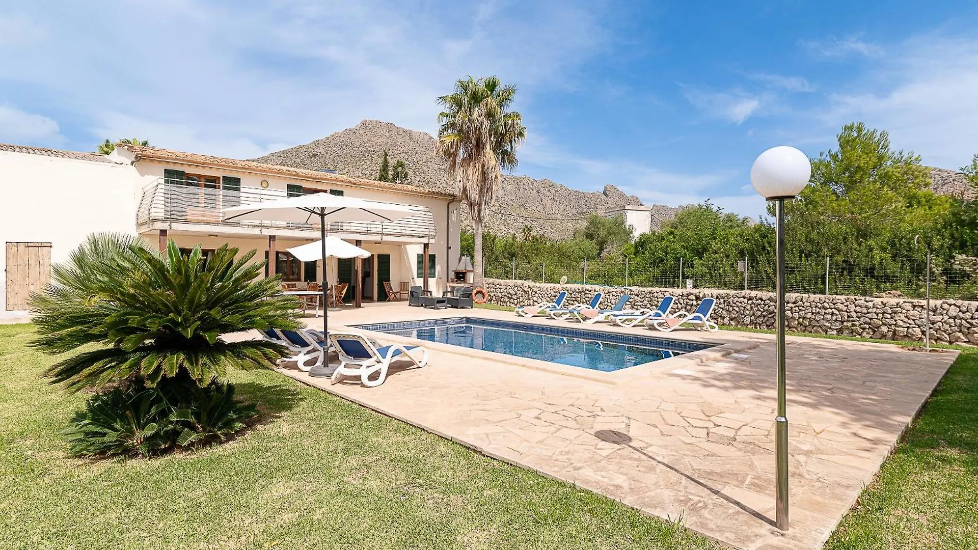 Villa La Rovina By Sealand Villas Alcudia