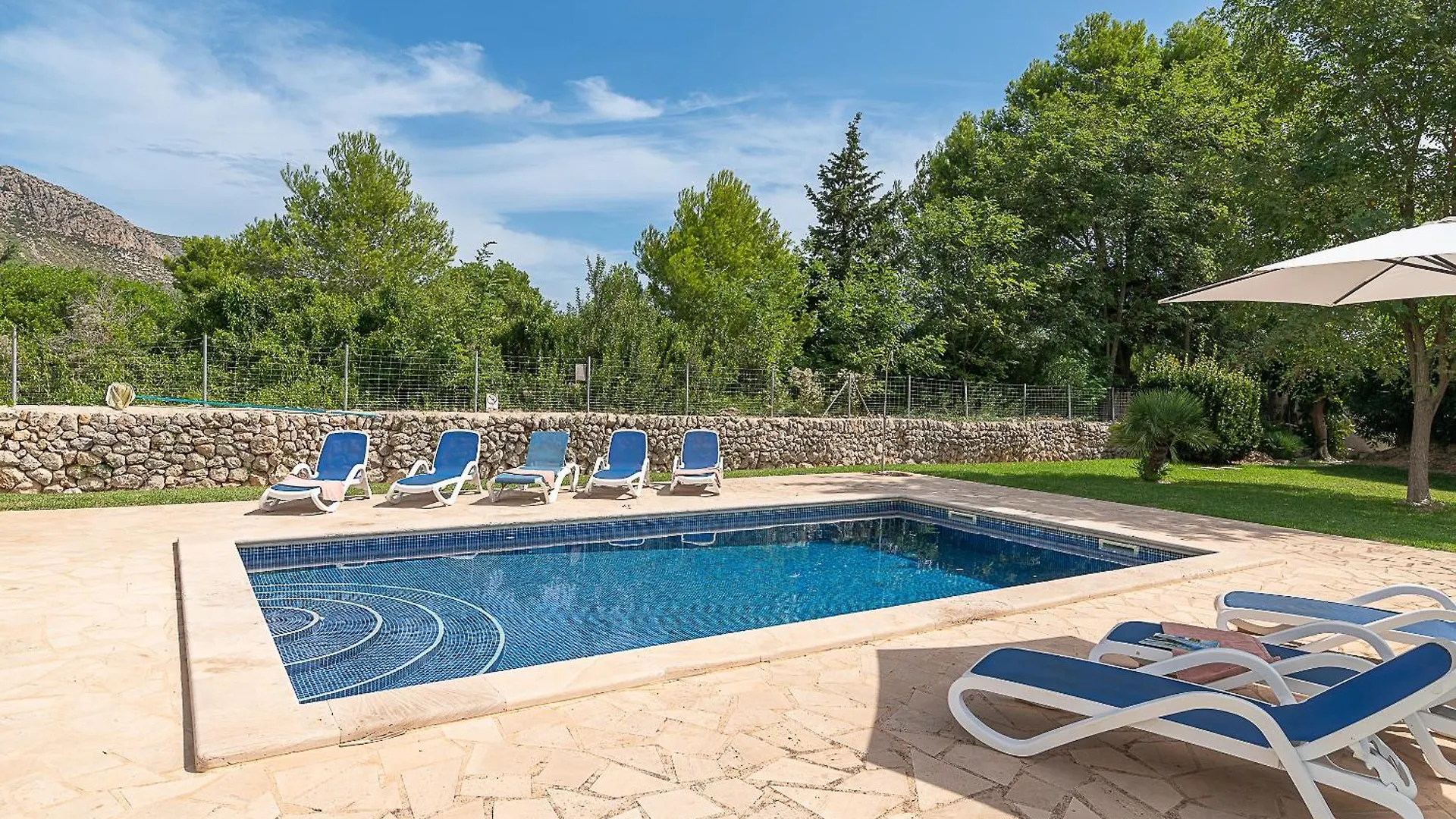 Villa La Rovina By Sealand Villas Alcudia